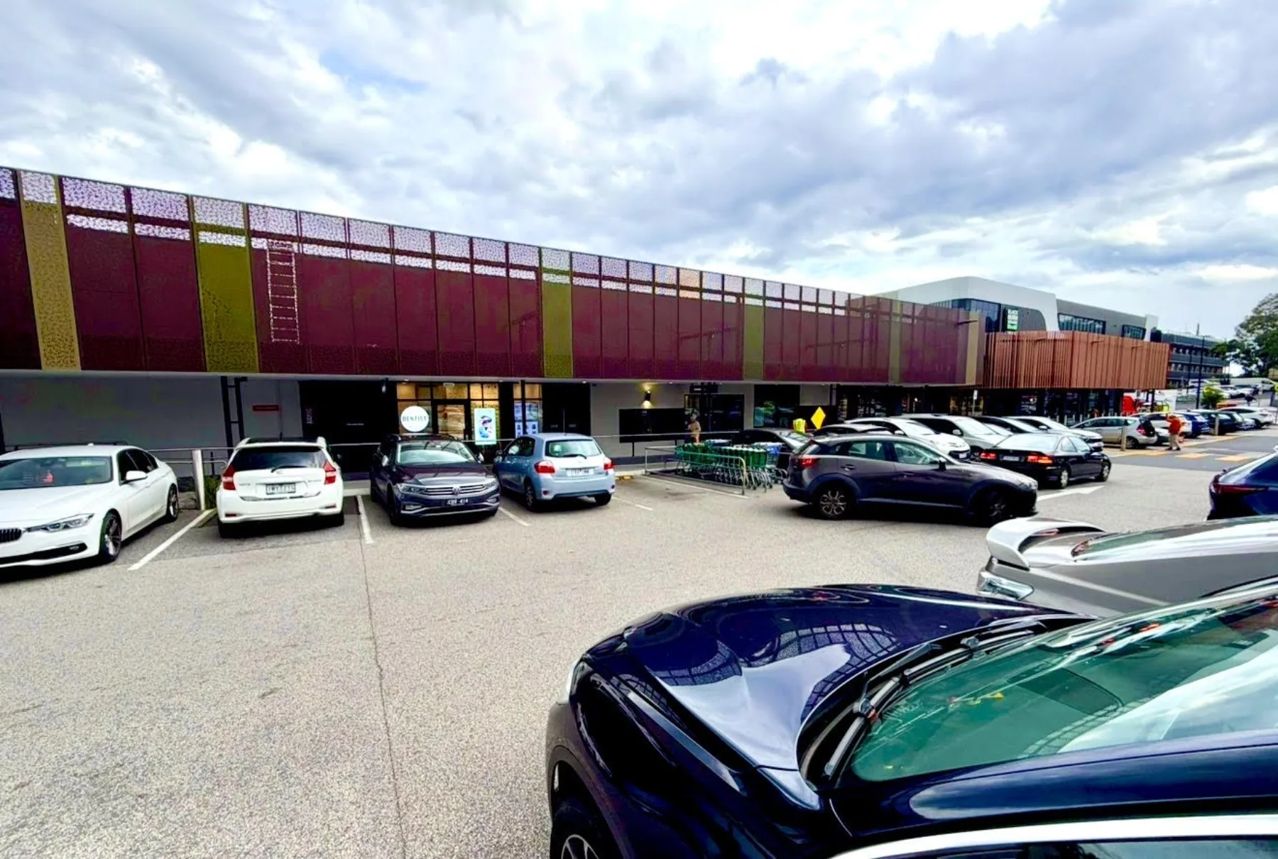 Parking near Relax Dental & Facial Care in Blackburn North Shopping Centre